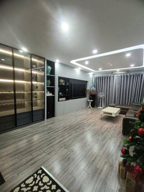 Nhà Quang Trung Gò Vấp, hẻm xe hơi, 42m2, giá chỉ 5.x tỷ - Sở hữu ngay hôm nay!